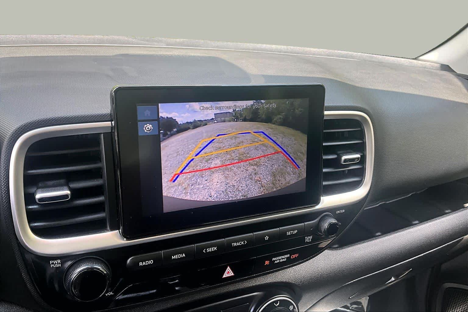 Used 2025 Hyundai Venue SE FWD image 27