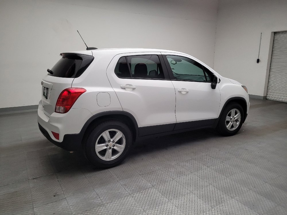 Used 2020 Chevrolet Trax LS w/ Tint and Cruise Package FWD image 10
