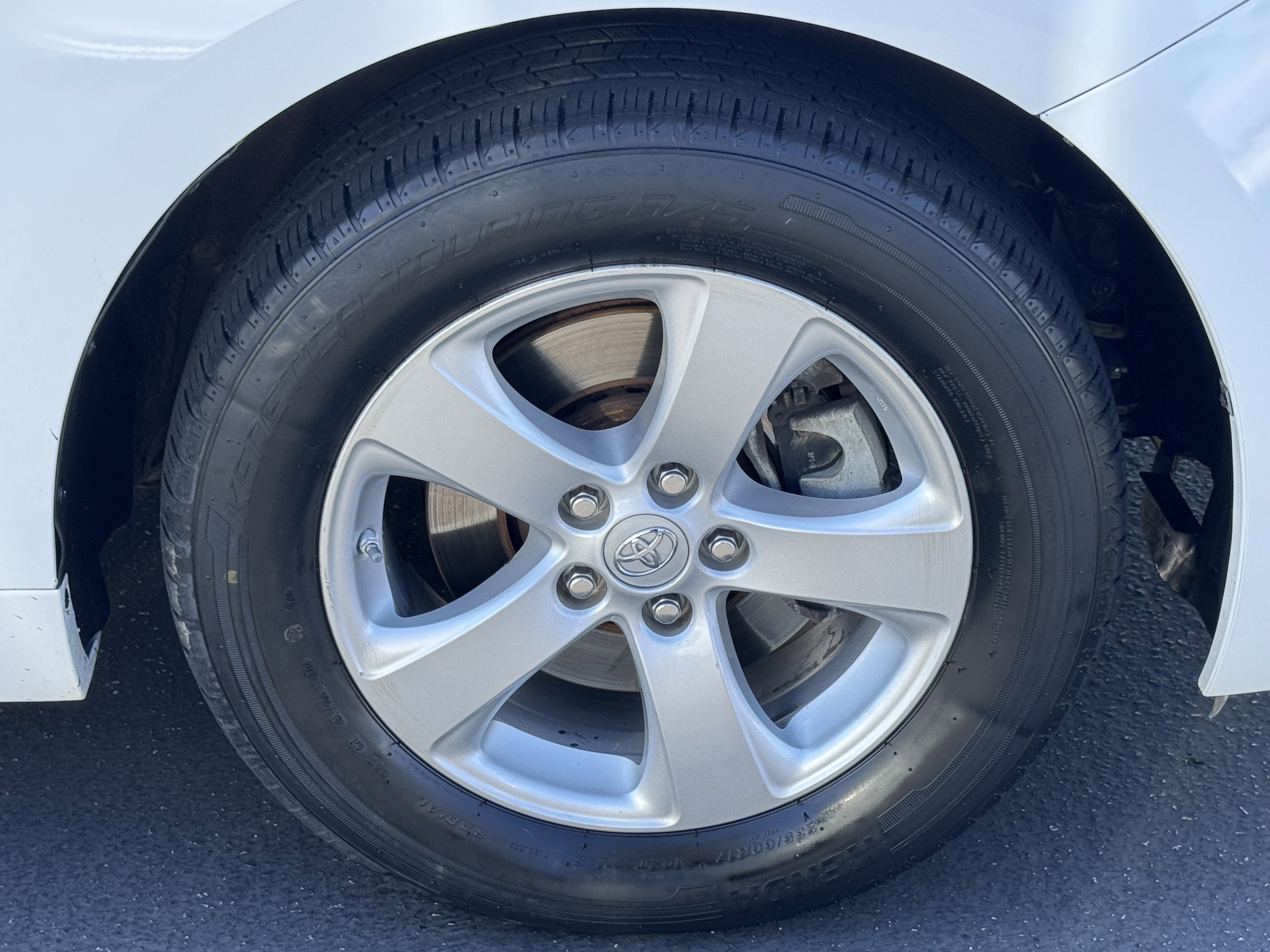 Used 2017 Toyota Sienna LE FWD image 12