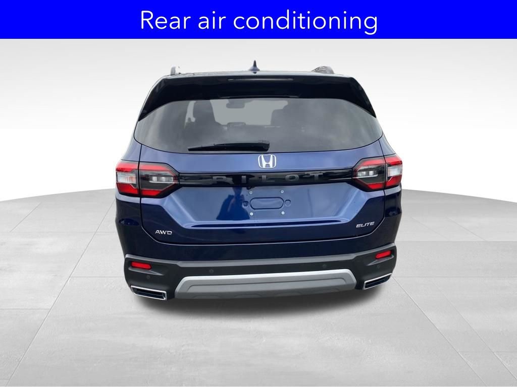 Certified 2025 Honda Pilot Elite image 9
