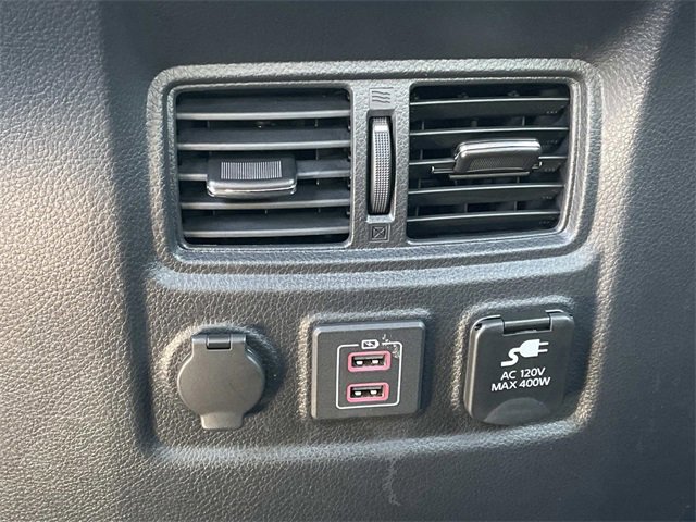 Used 2024 Nissan Titan PRO-4X w/ Pro-4x Utility Package image 16