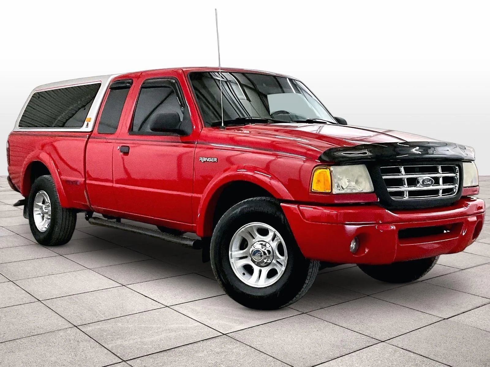 Used 2002 Ford Ranger XLT image 2
