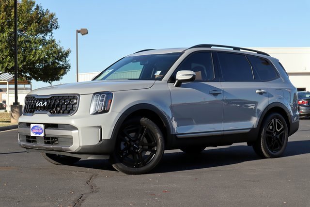 Used 2023 Kia Telluride EX X-Line image 19