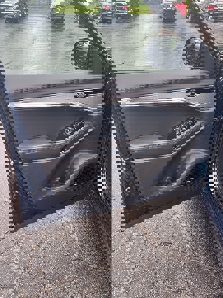 New 2025 Jeep Wagoneer S Limited image 10