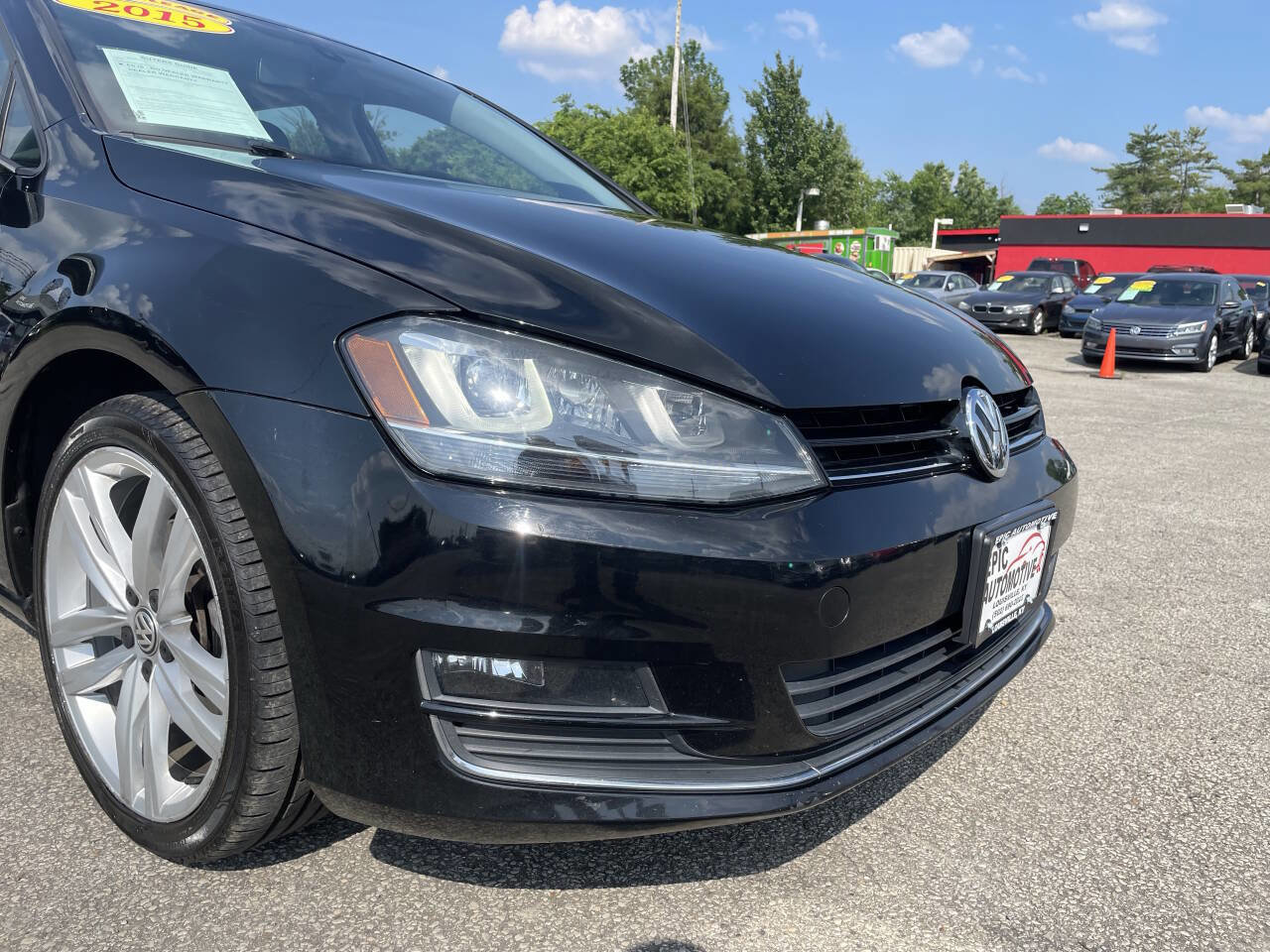 Used 2015 Volkswagen Golf SEL image 16