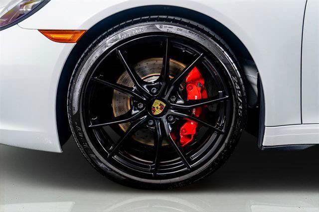 Used 2019 Porsche 911 Carrera 4S AWD/4WD image 20