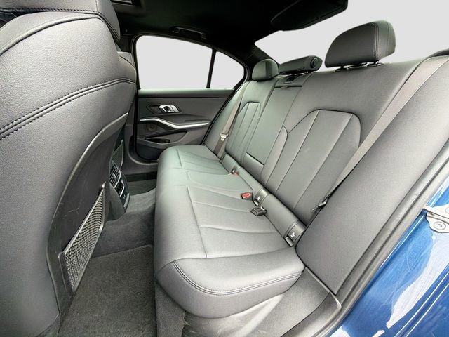 Used 2021 BMW 330i xDrive Sedan w/ Convenience Package image 23