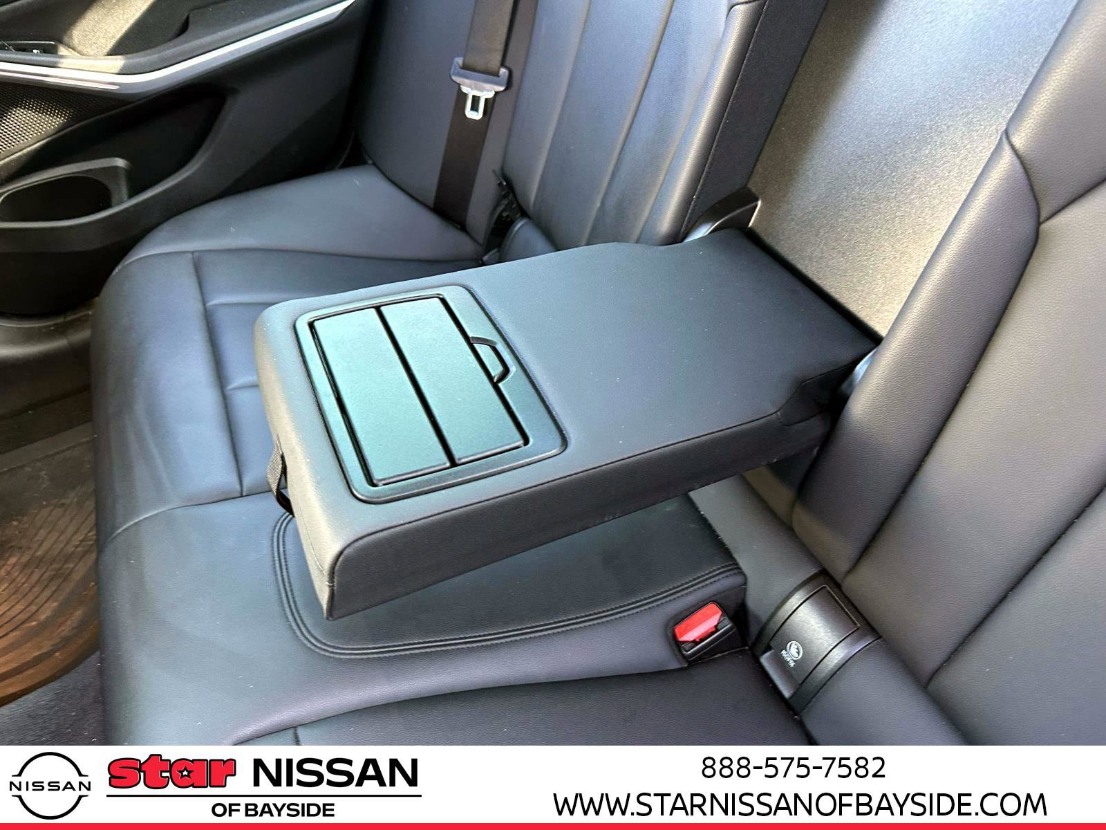 Used 2019 BMW 330i xDrive Sedan w/ Convenience Package image 25