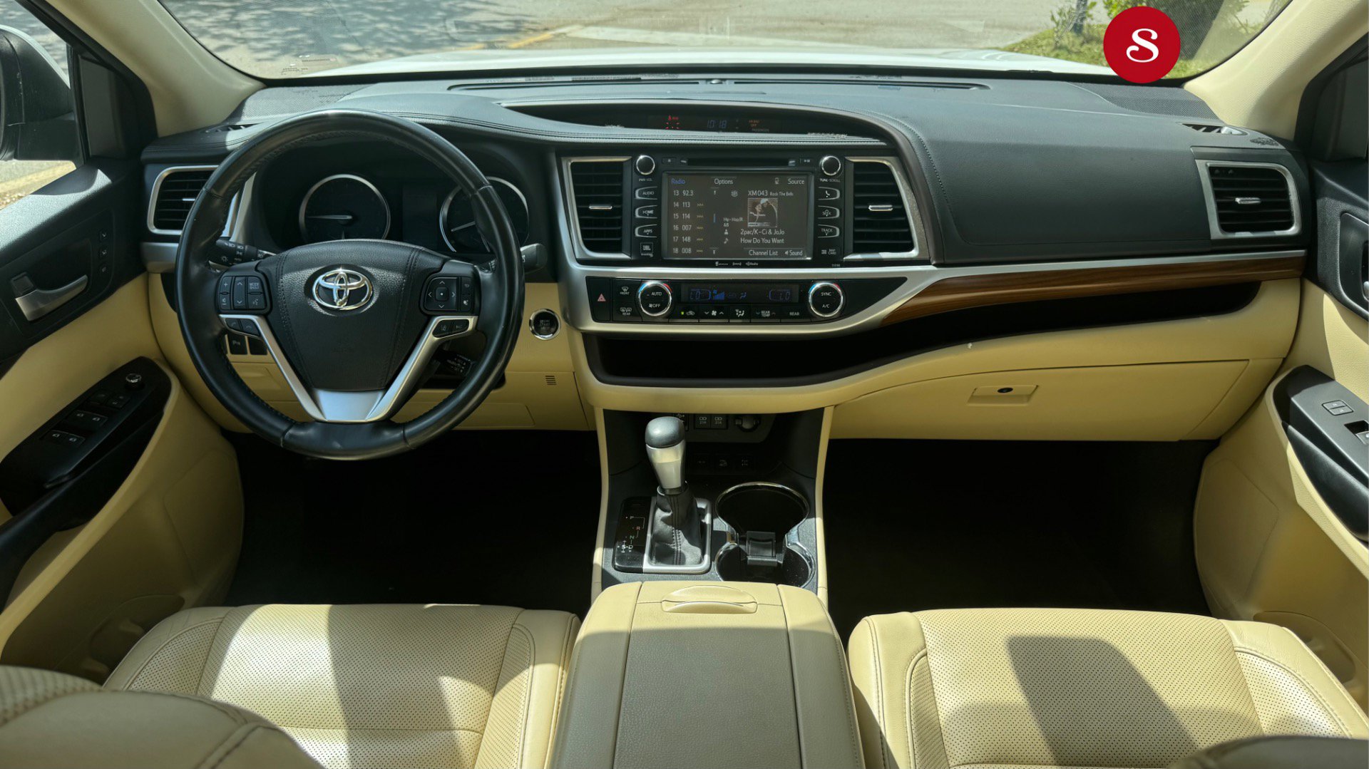 Used 2017 Toyota Highlander Limited AWD/4WD image 12