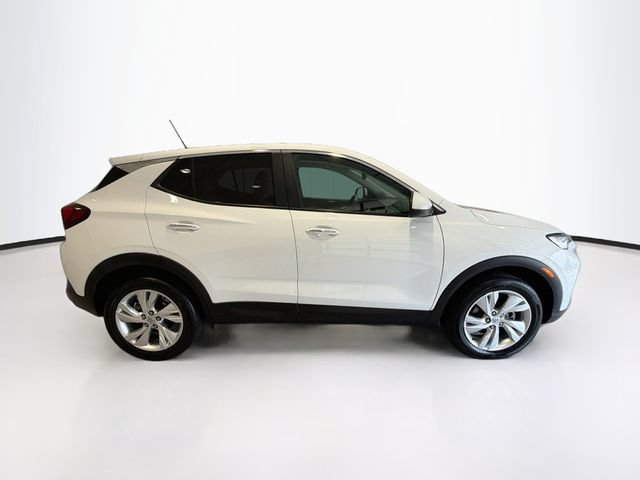 Certified 2024 Buick Encore GX Preferred w/ Comfort Package AWD/4WD image 8