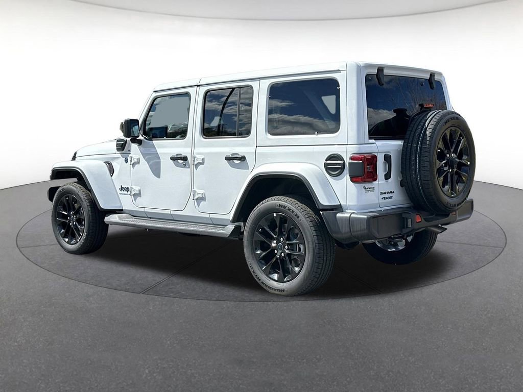 Certified 2025 Jeep Wrangler Unlimited Sahara image 3