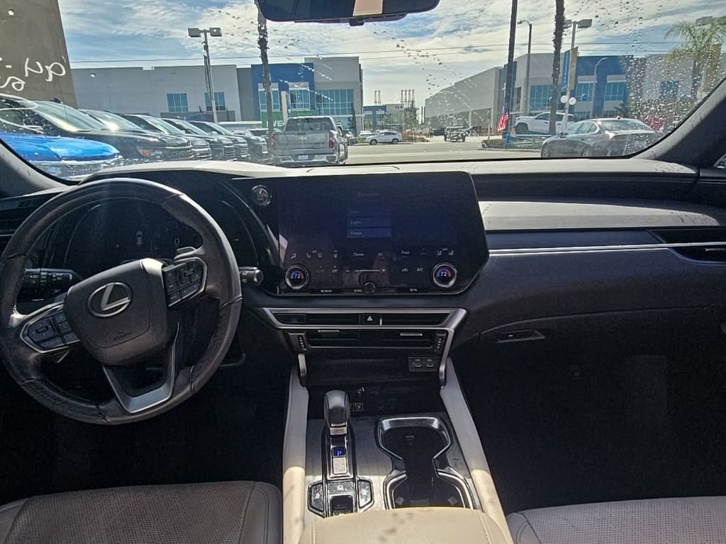 Used 2023 Lexus RX 350 Premium Plus w/ Accessory Package (Z1) image 5