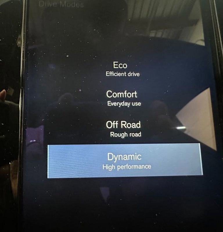 Used 2018 Volvo XC90 T6 R-Design w/ Convenience Package image 20