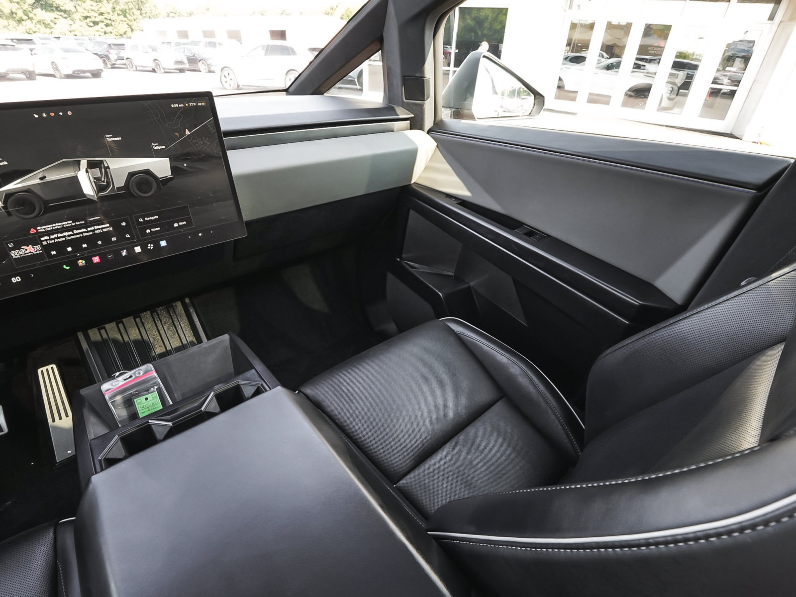Used 2025 Tesla Cybertruck AWD Crew Cab image 46