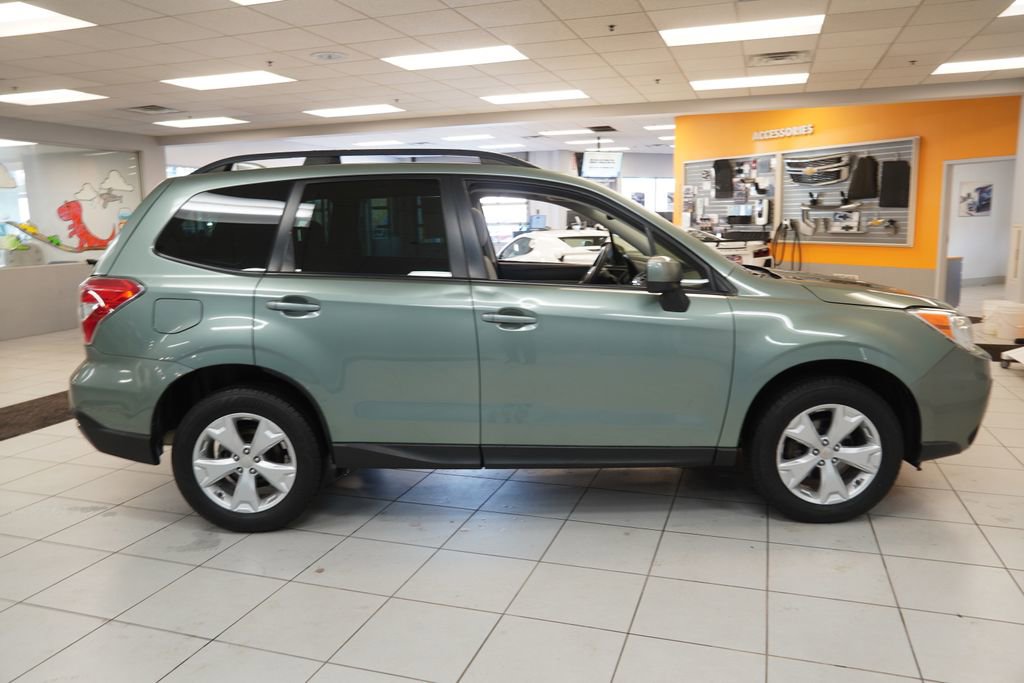 Used 2016 Subaru Forester 2.5i Premium image 13
