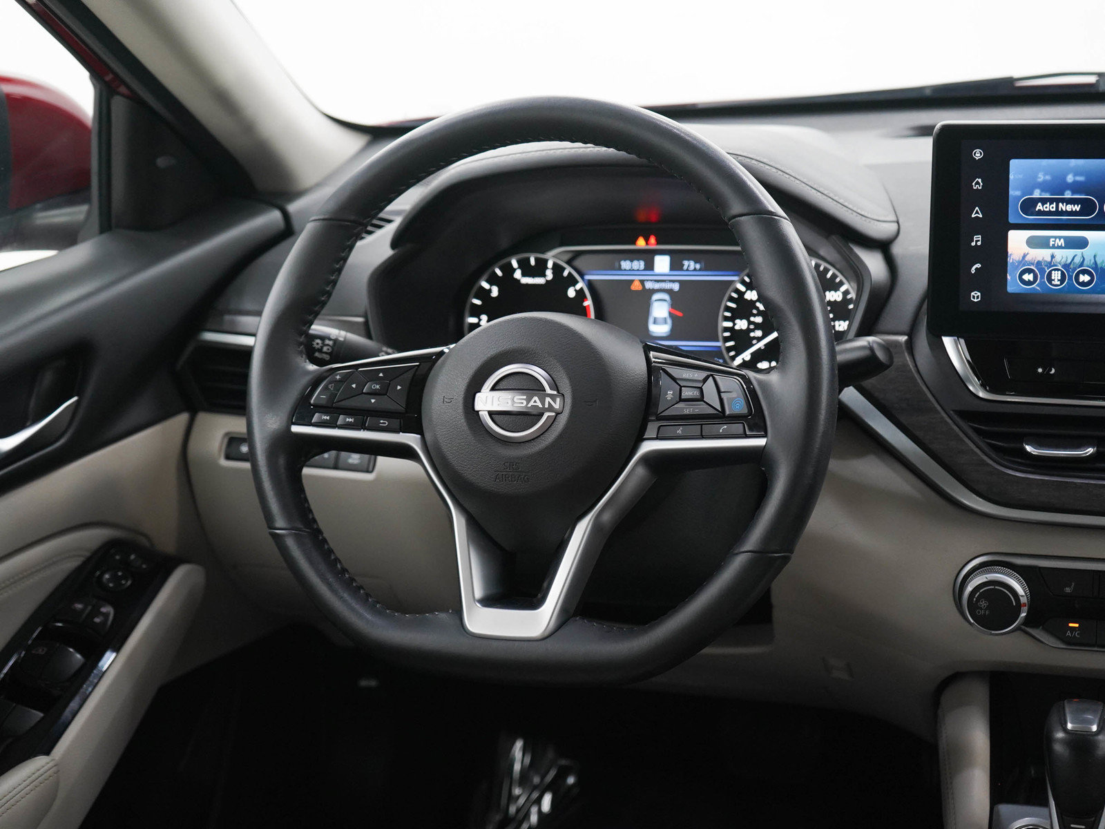 Used 2023 Nissan Altima 2.5 SV w/ SV Premium Package AWD/4WD image 14