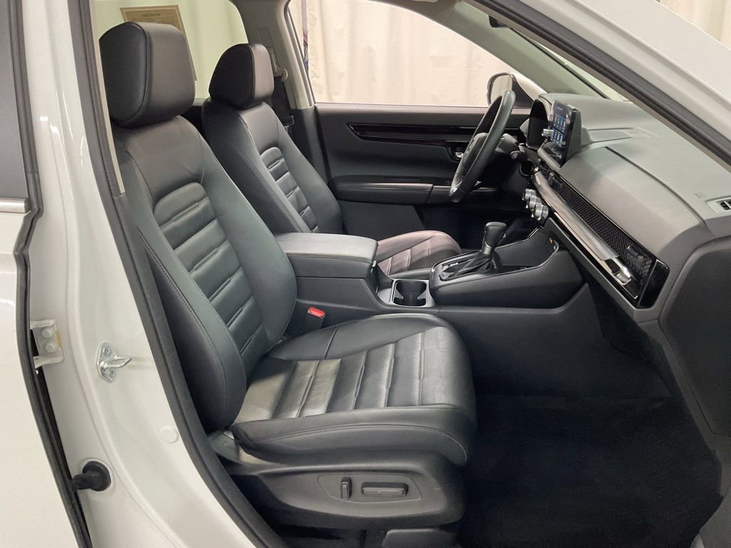 Used 2025 Honda CR-V EX-L image 30