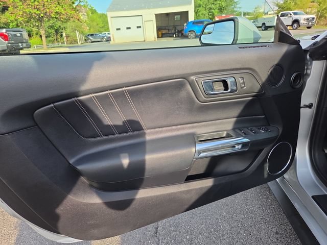 Used 2019 Ford Mustang Premium RWD image 11