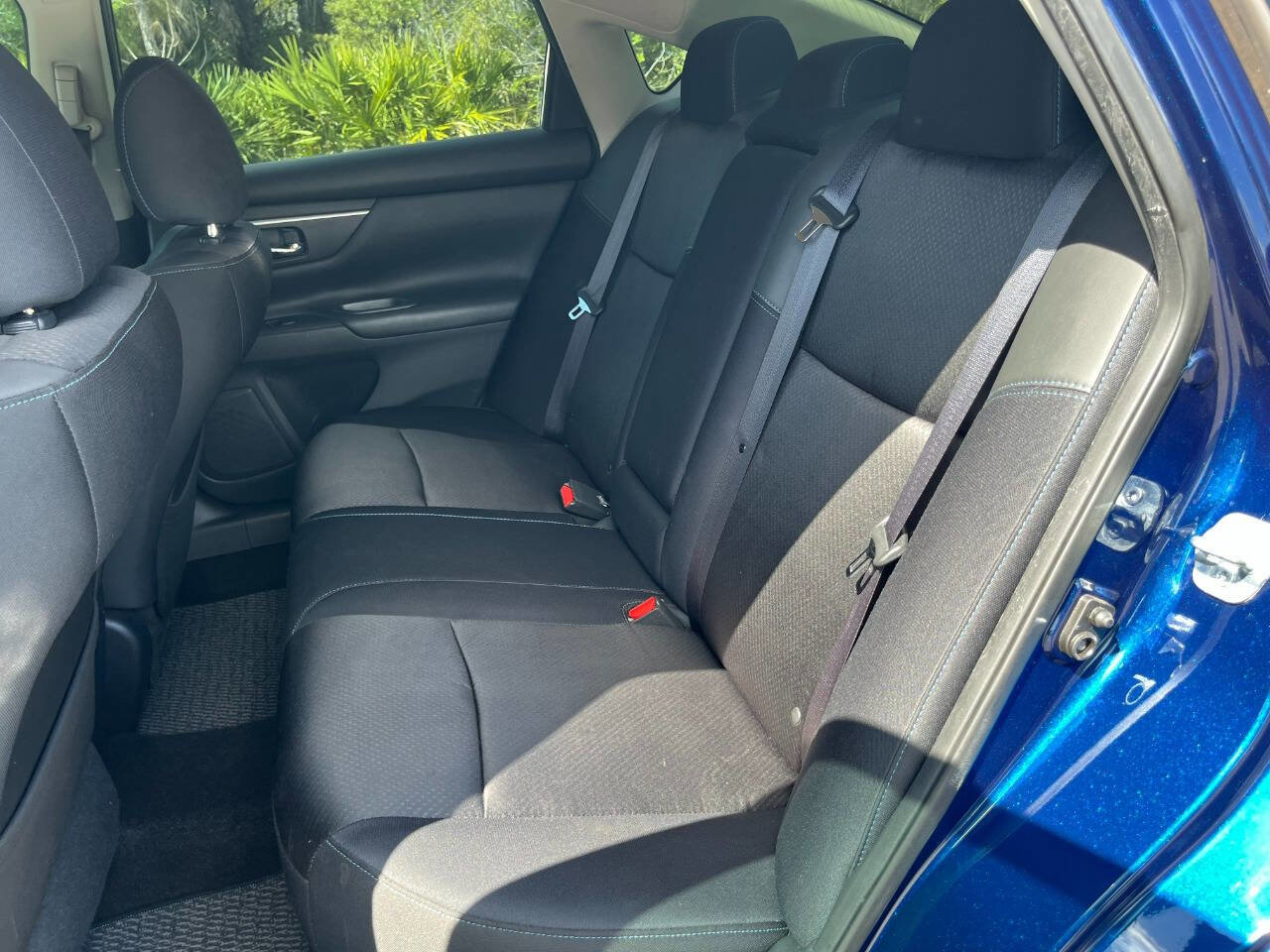 Used 2017 Nissan Altima 3.5 SR image 17