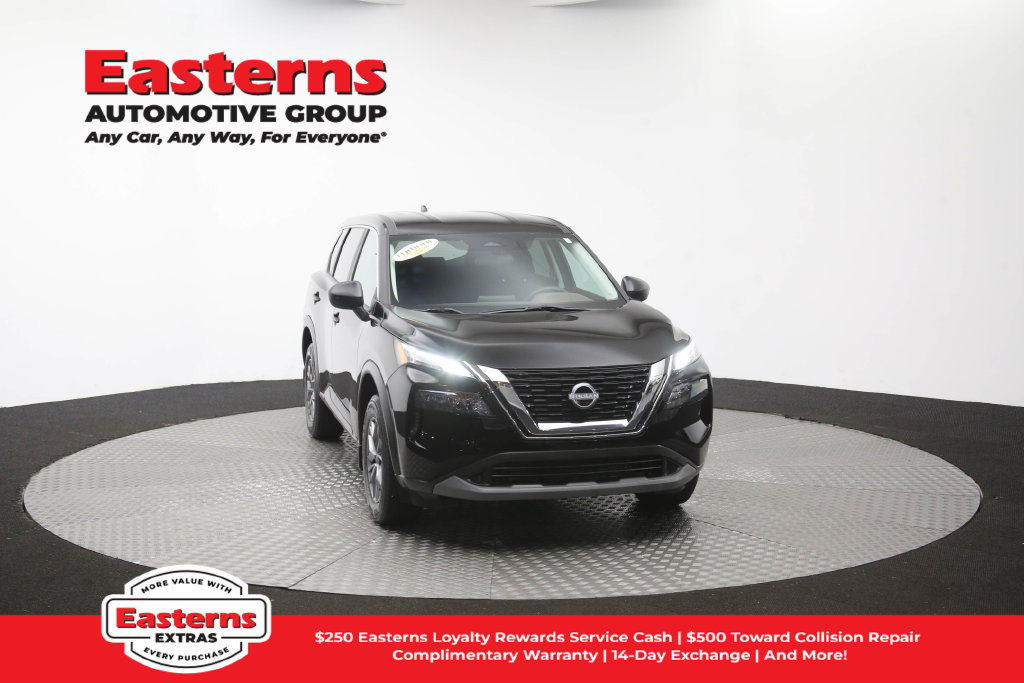 Used 2023 Nissan Rogue S AWD/4WD image 52