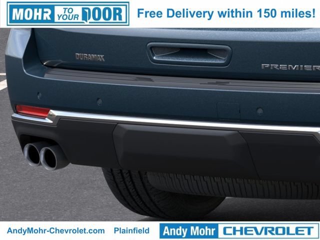 New 2026 Chevrolet Suburban Premier w/ Sun And Tow Package AWD/4WD image 18