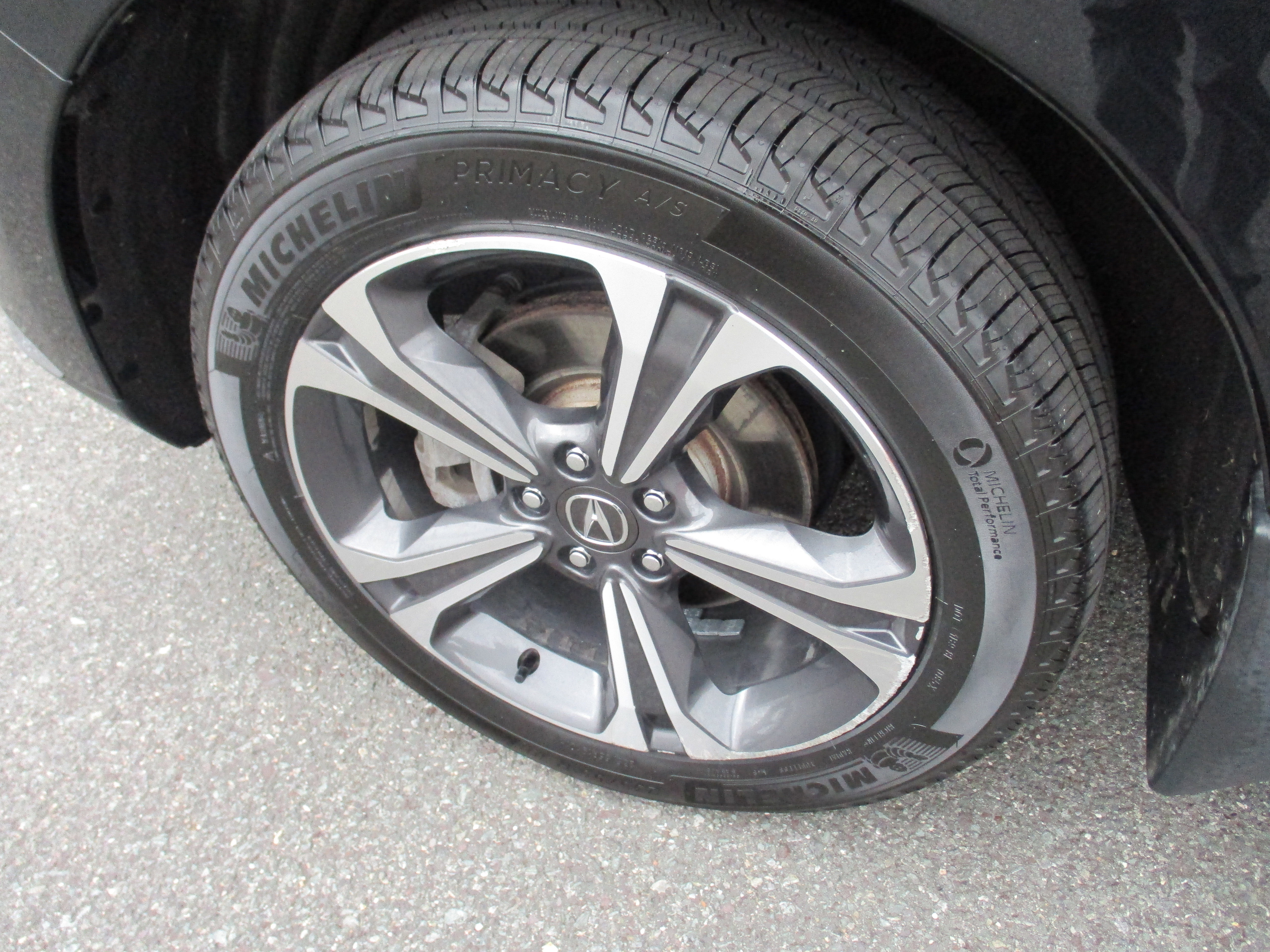 Used 2023 Acura RDX AWD w/ Advance Package image 9