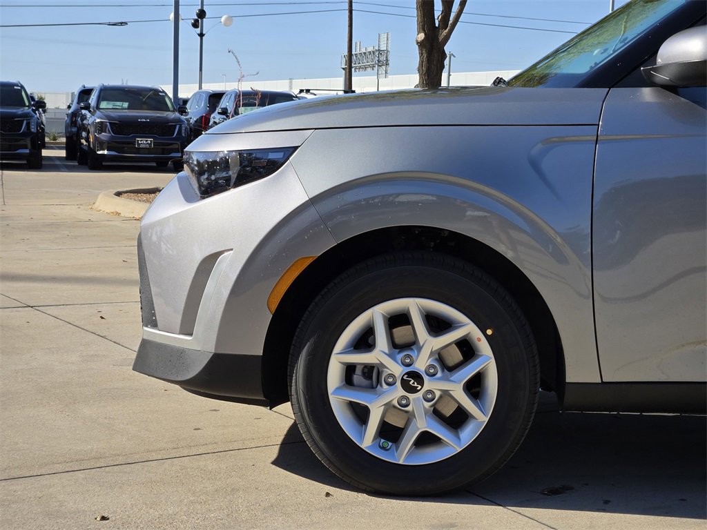 New 2025 Kia Soul LX w/ LX Technology Package image 5