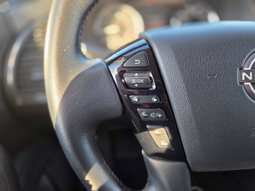 Used 2022 Nissan Armada SV AWD/4WD image 18