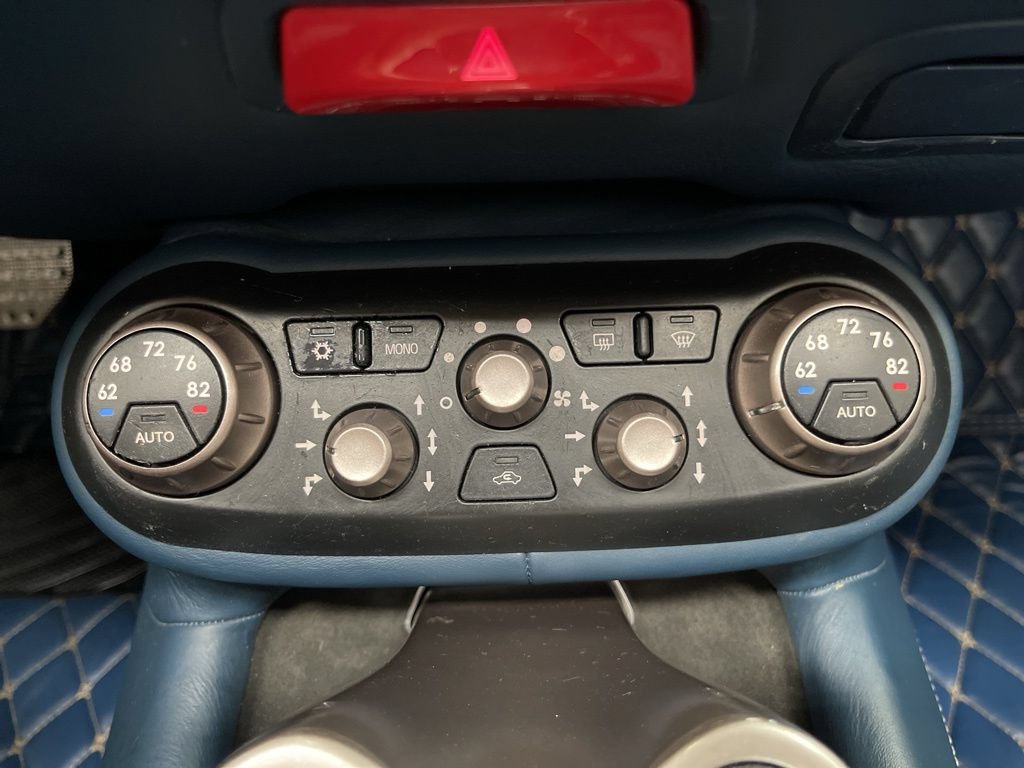 Used 2012 Ferrari California RWD image 28