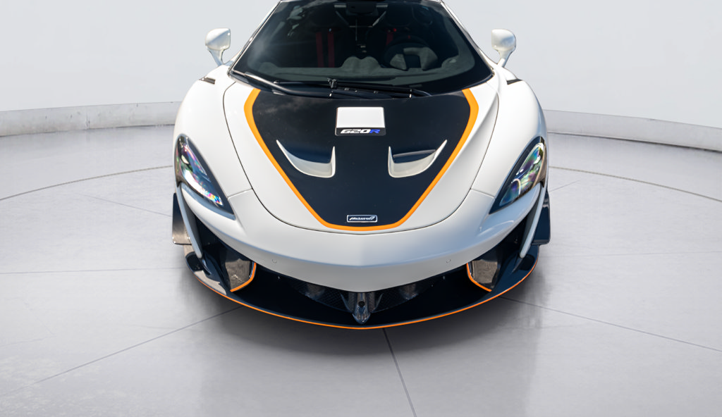 Used 2020 McLaren 620R RWD image 18