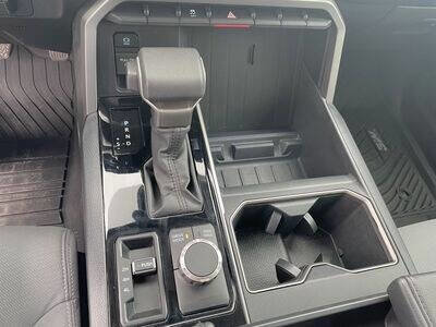 Used 2022 Toyota Tundra SR5 image 20