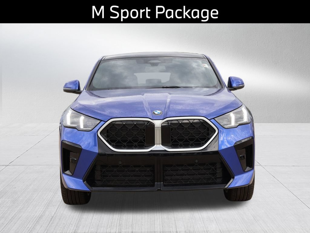 Certified 2026 BMW X2 xDrive28i w/ Technology Package AWD/4WD image 3