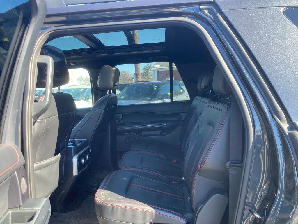 Used 2023 Ford Expedition Max Limited image 21