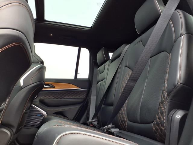 Certified 2022 Jeep Grand Cherokee Summit image 15