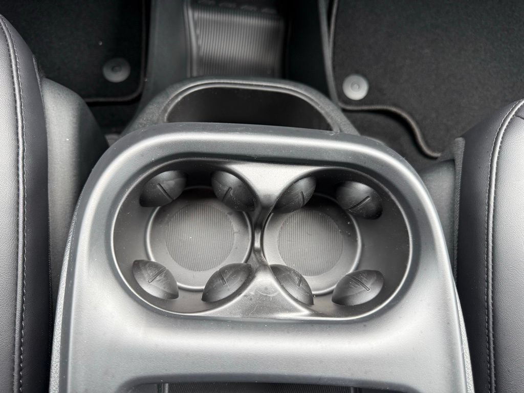 New 2026 Chrysler Pacifica Select FWD image 27