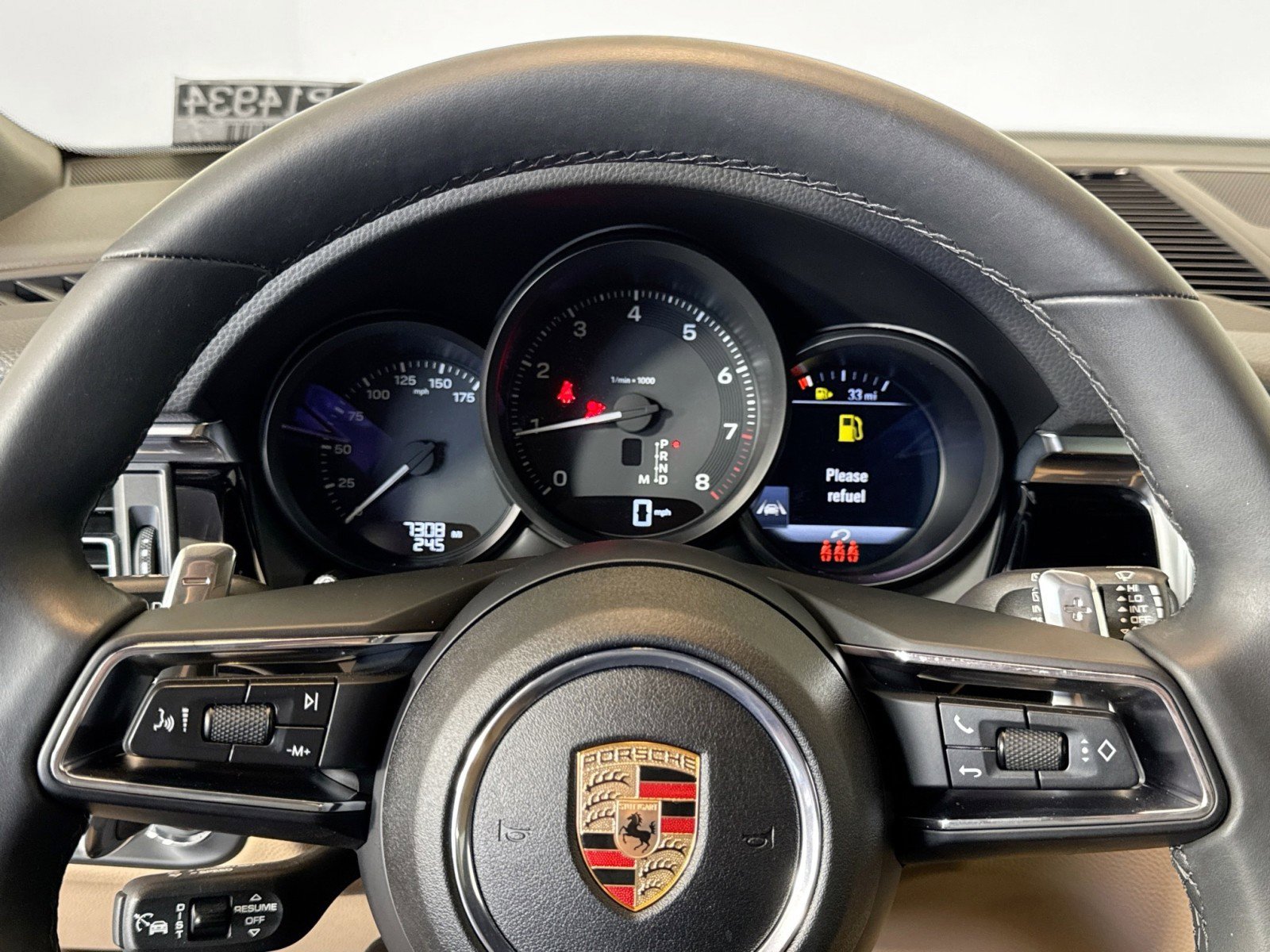 Used 2025 Porsche Macan Turbo AWD/4WD image 13
