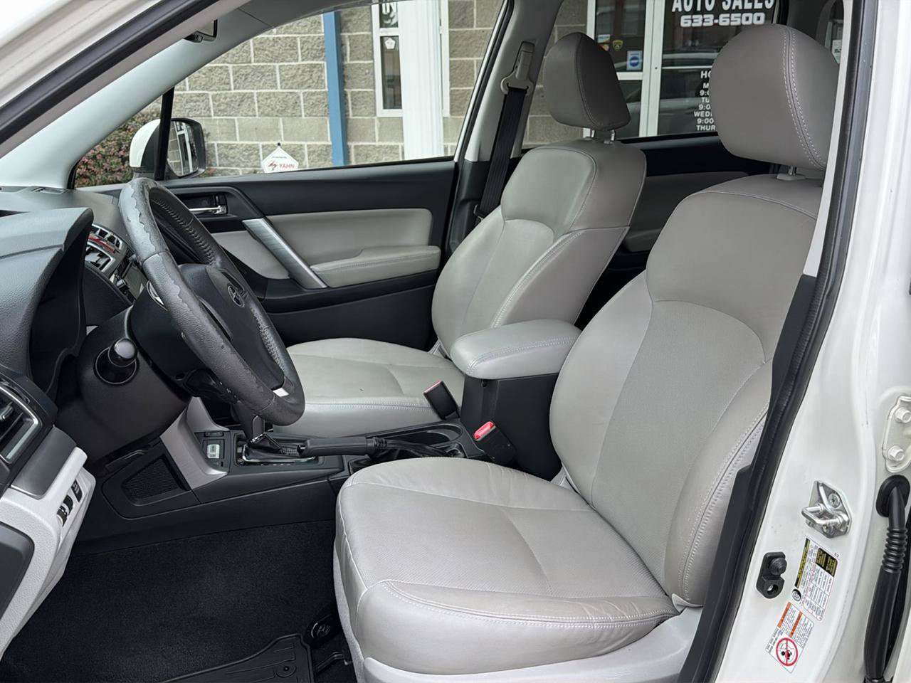 Used 2016 Subaru Forester 2.5i Touring AWD/4WD image 21