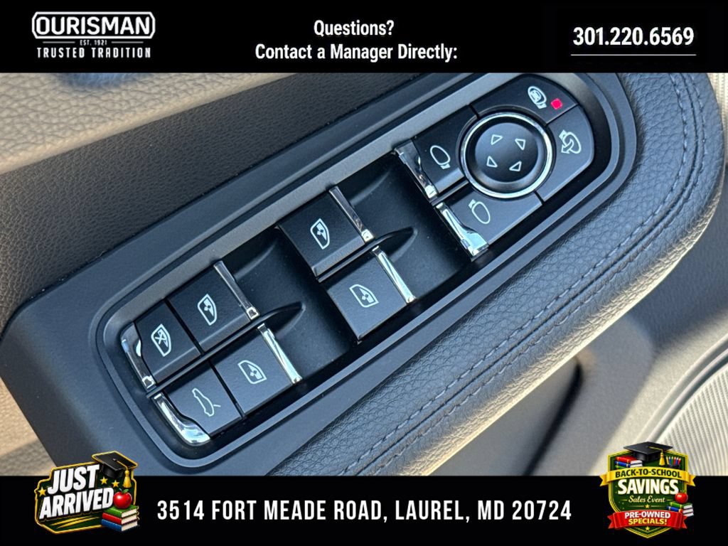 Used 2021 Porsche Macan AWD/4WD image 8