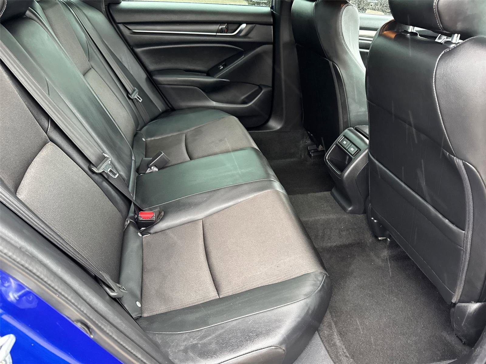 Used 2022 Honda Accord Sport image 18
