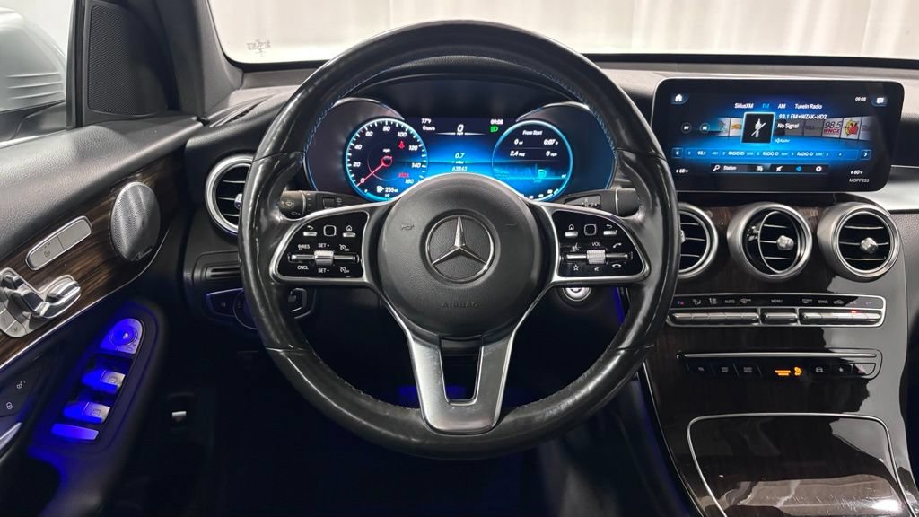 Used 2020 Mercedes-Benz GLC 300 4MATIC image 13