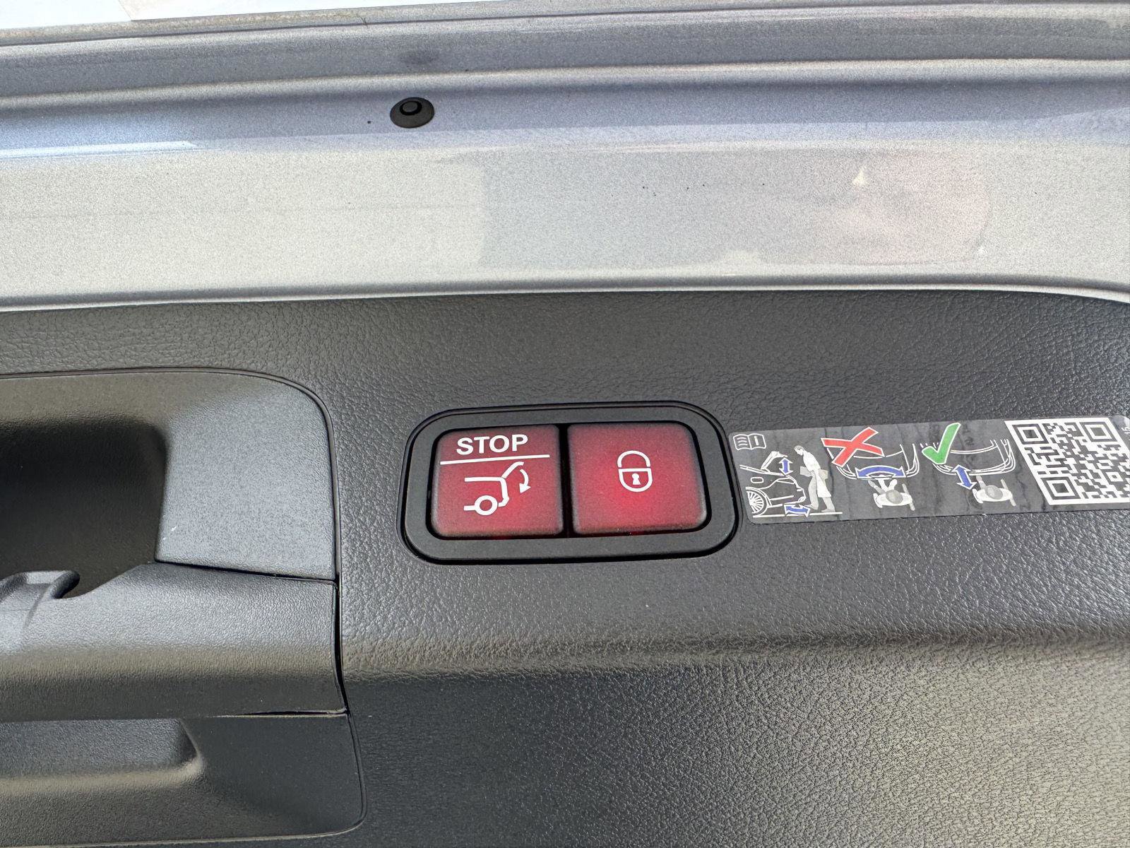 Certified 2026 Mercedes-Benz GLS 580 4MATIC image 24