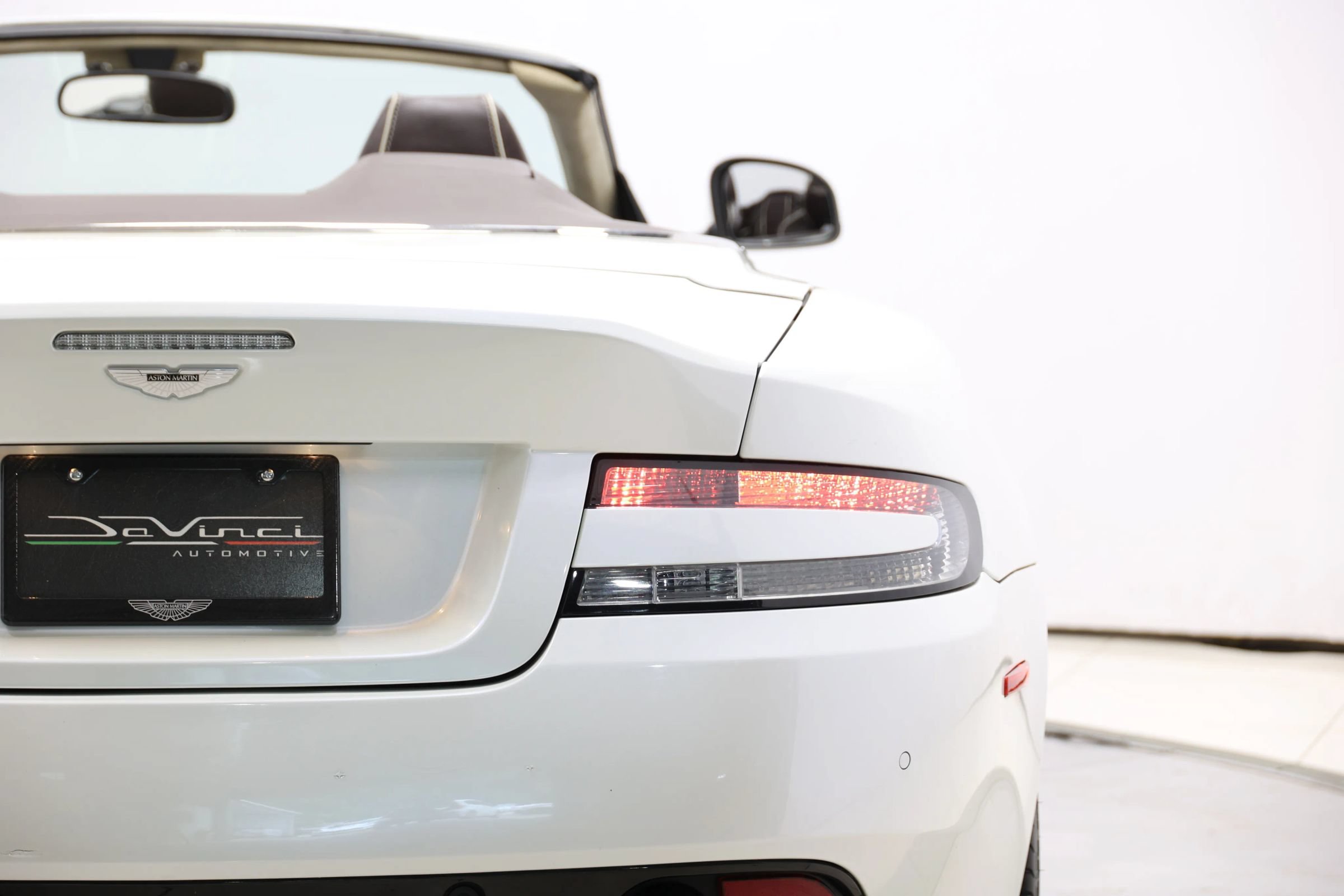 Used 2016 Aston Martin DB9 GT RWD image 54