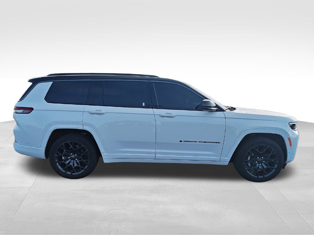 Used 2026 Jeep Grand Cherokee L Summit w/ Obsidian Package AWD/4WD image 6