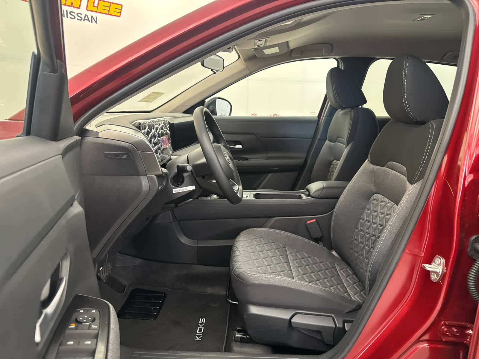 New 2026 Nissan Kicks SV w/ Illumination Package image 10