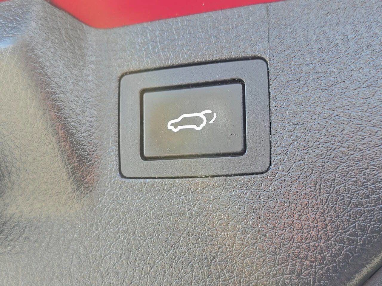 Used 2015 Kia Sorento SX image 22