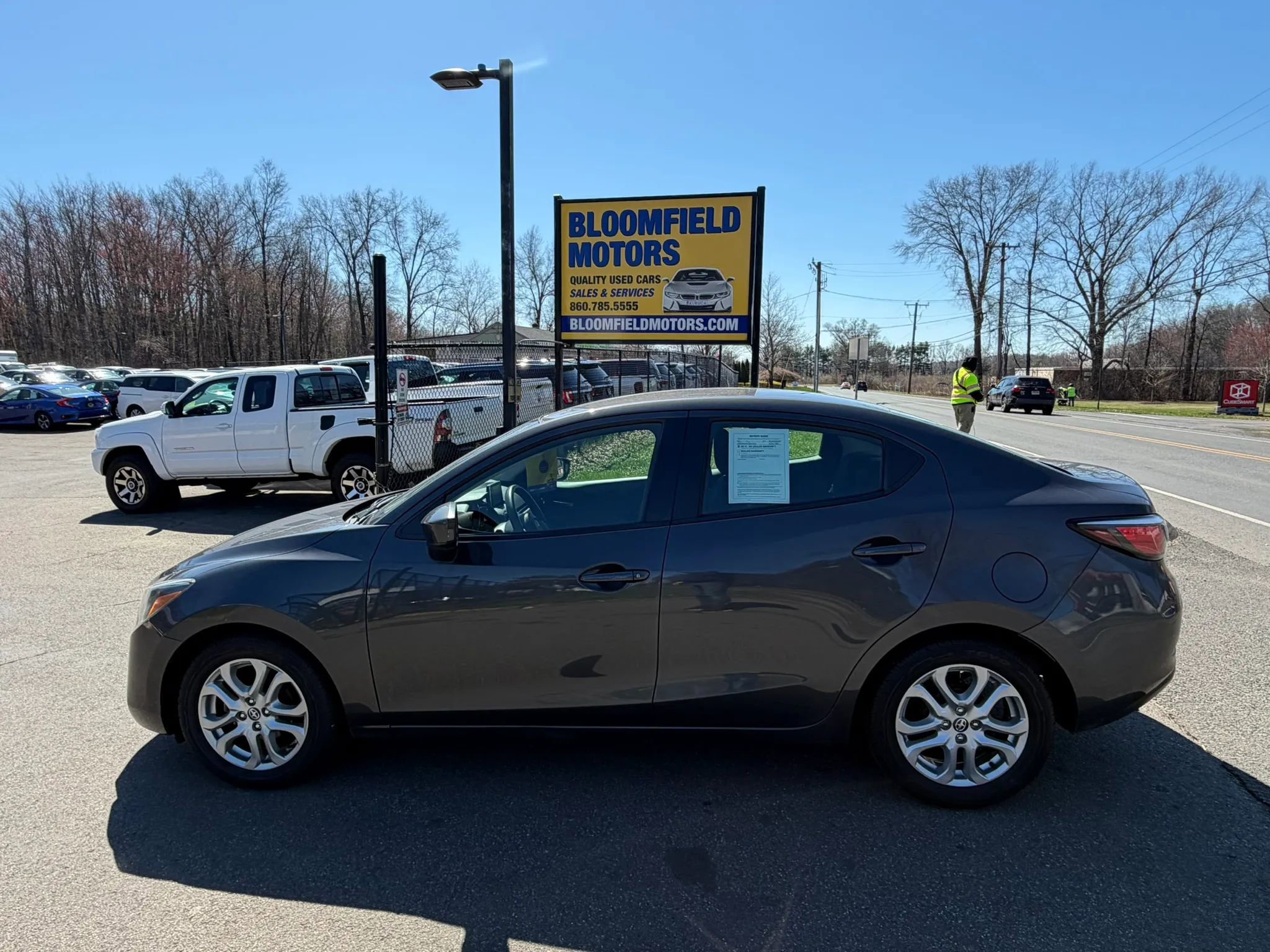 Used 2016 Scion iA image 8