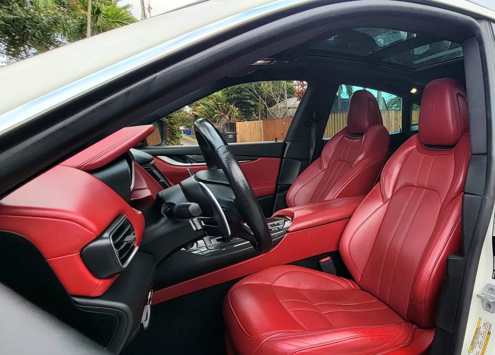 Used 2017 Maserati Levante S image 4