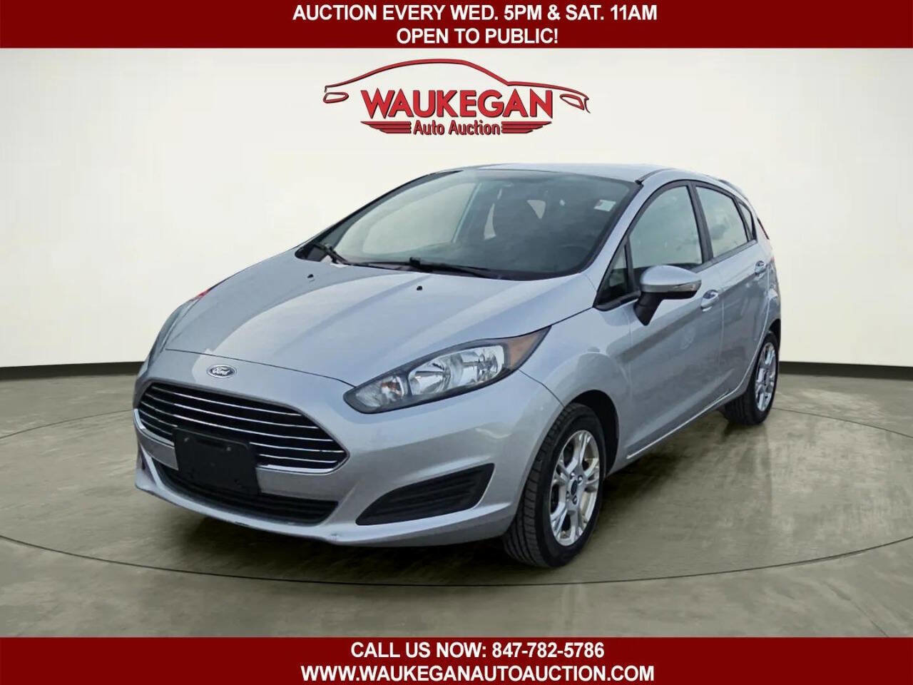 Used 2015 Ford Fiesta SE FWD image 1