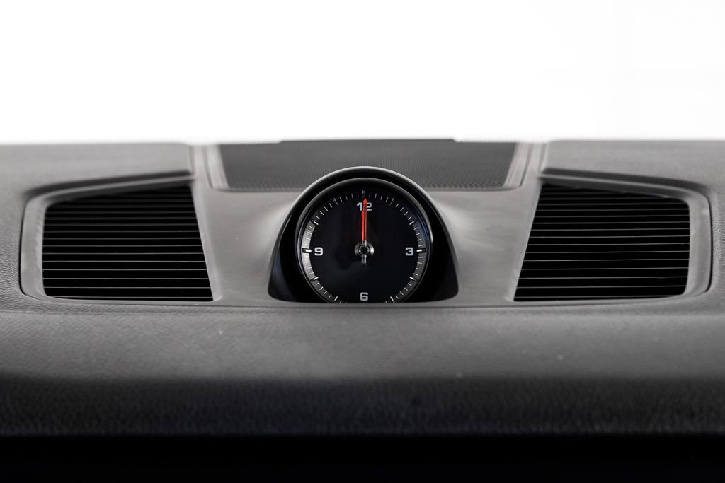 Used 2019 Porsche Cayenne S image 30