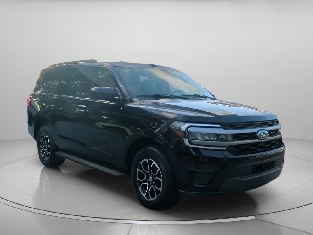 Certified 2024 Ford Expedition XLT RWD image 36